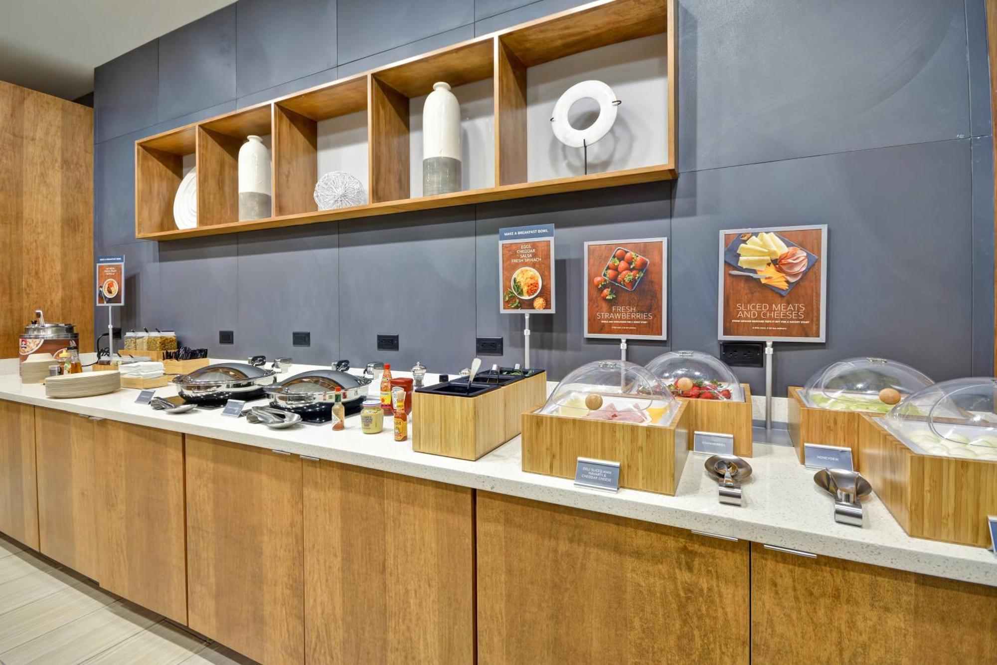 Springhill Suites By Marriott Cincinnati Блу Аш Экстерьер фото